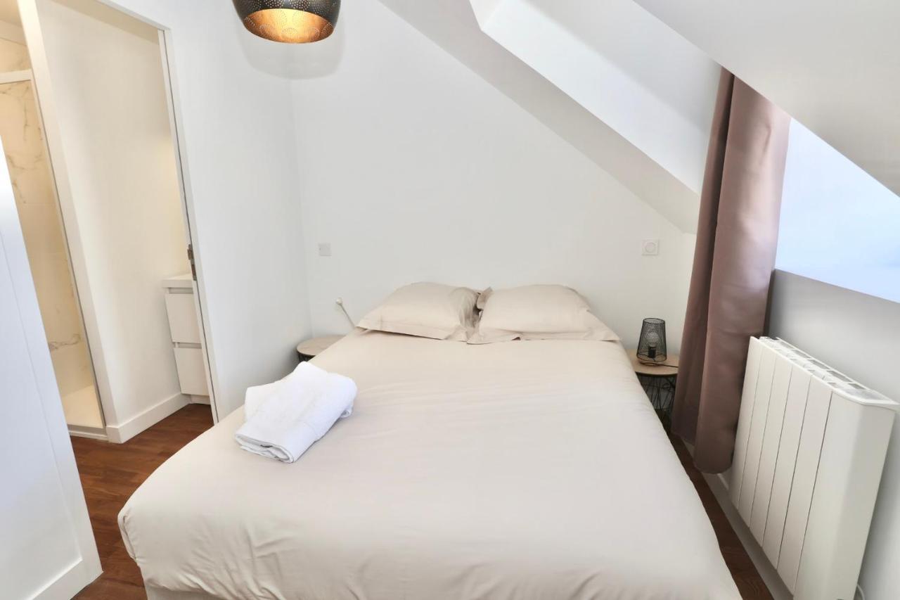 Napoleon Gare 8 T2 Dernier Etage Bylocly Apartment Pontivy Exterior foto