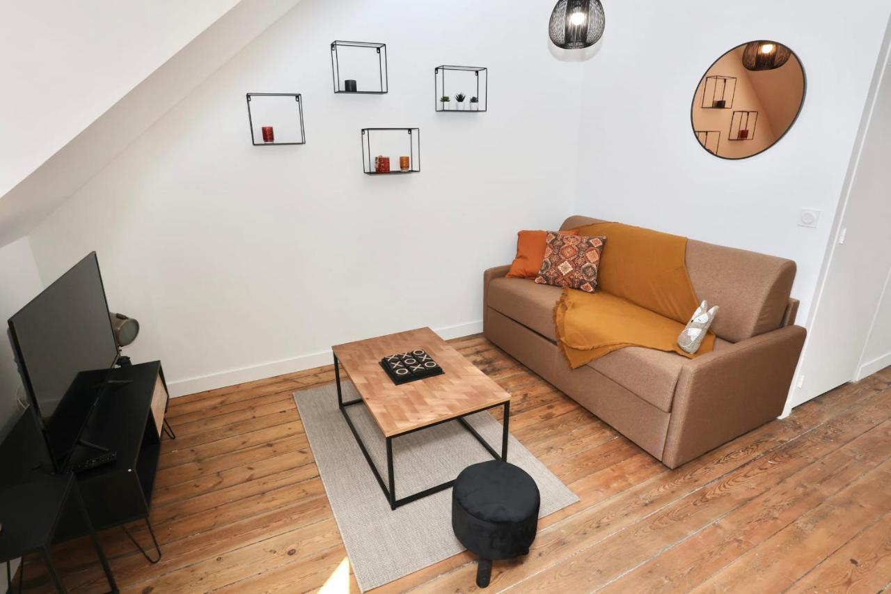 Napoleon Gare 8 T2 Dernier Etage Bylocly Apartment Pontivy Exterior foto